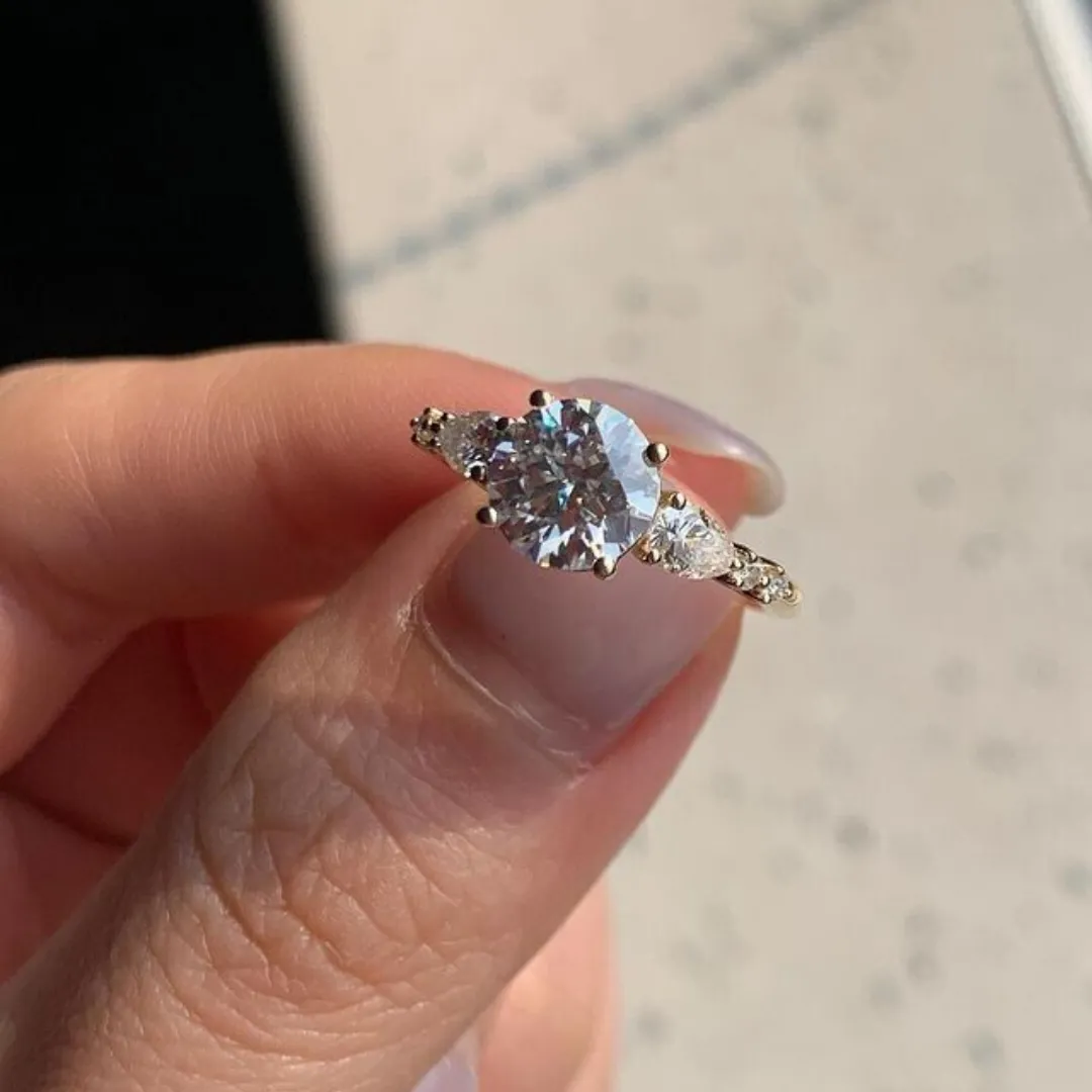 /public/photos/live/379 (1).webp